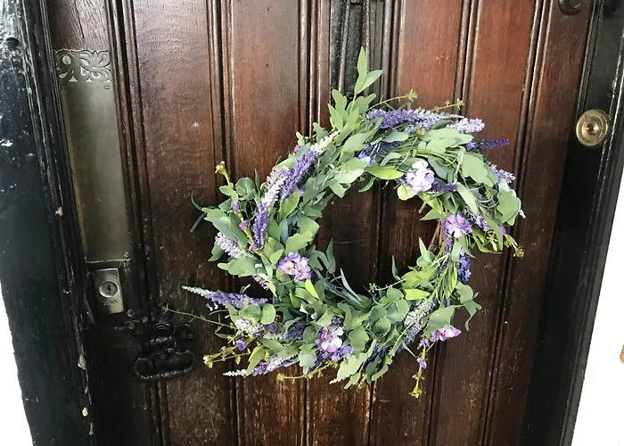 The Jasmine Room